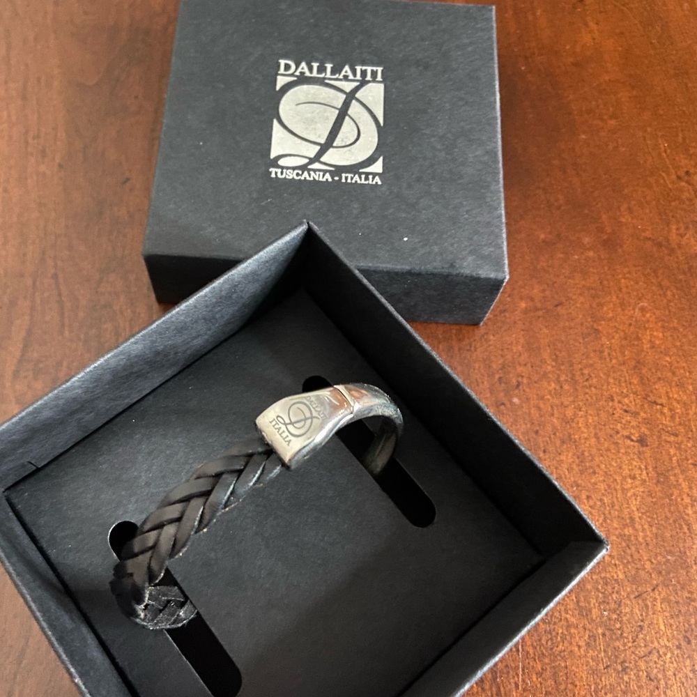 Italian Leather and Metal Bracelet